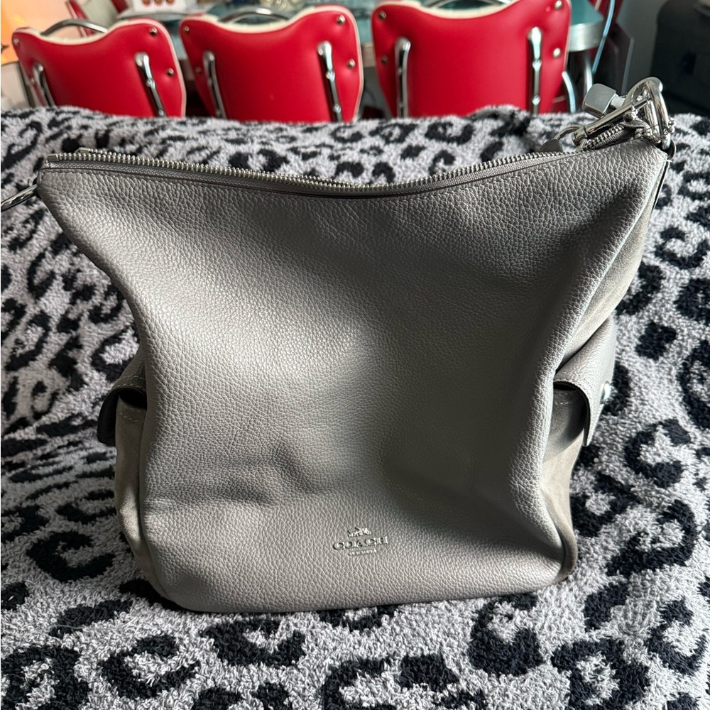 Coach Gray Leather Shoulder Bag with Minimalist Design